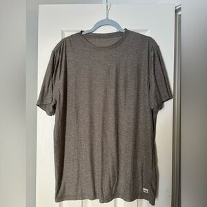 Vuori Men's Charcoal Short Sleeve Tee